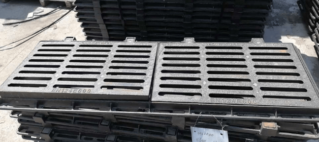 公坡镇球墨铸铁连体双篦展示